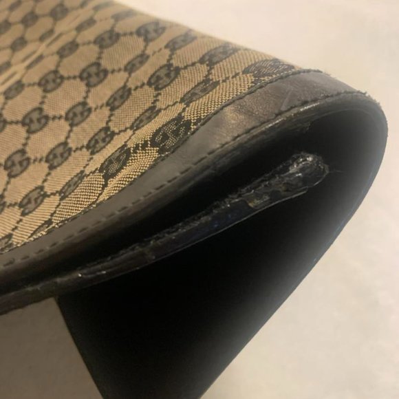 Vintage Authentic Gucci Envelope Portfolio / Document Holder - Picture 9 of 16